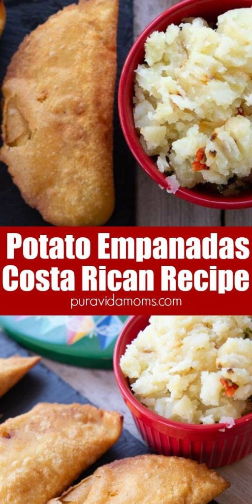 The empanadas on a black serving platter.